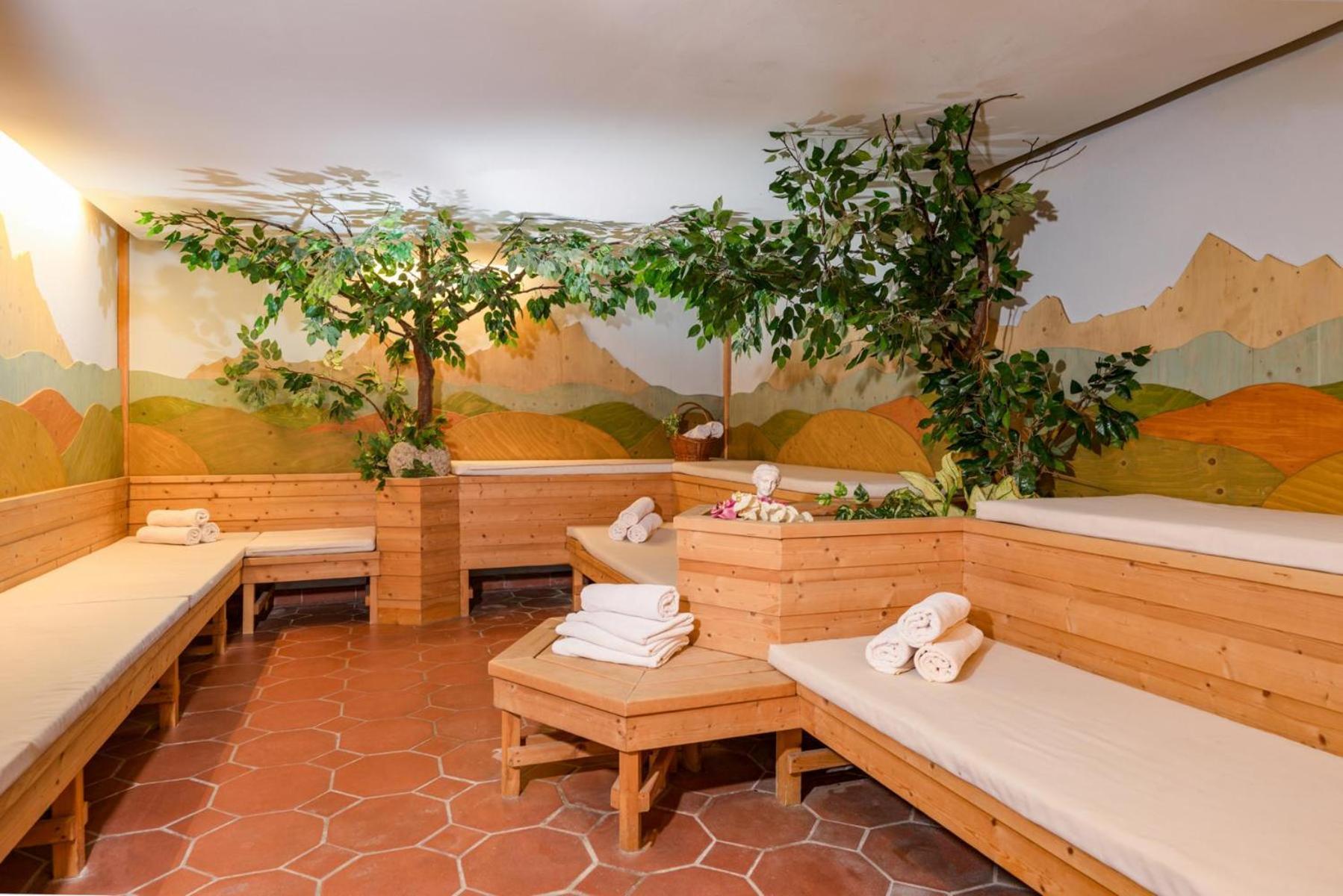 Hotel Restaurant Lebzelter Altenmarkt im Pongau Bagian luar foto
